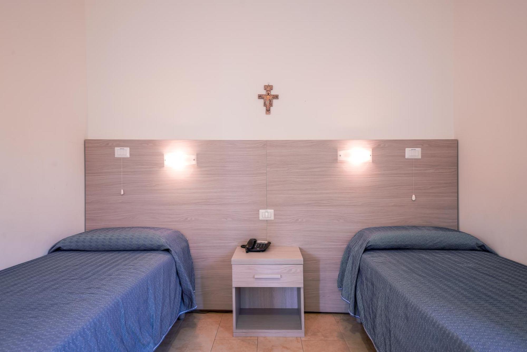 Casa San Giuseppe Hotel Rome Exterior photo